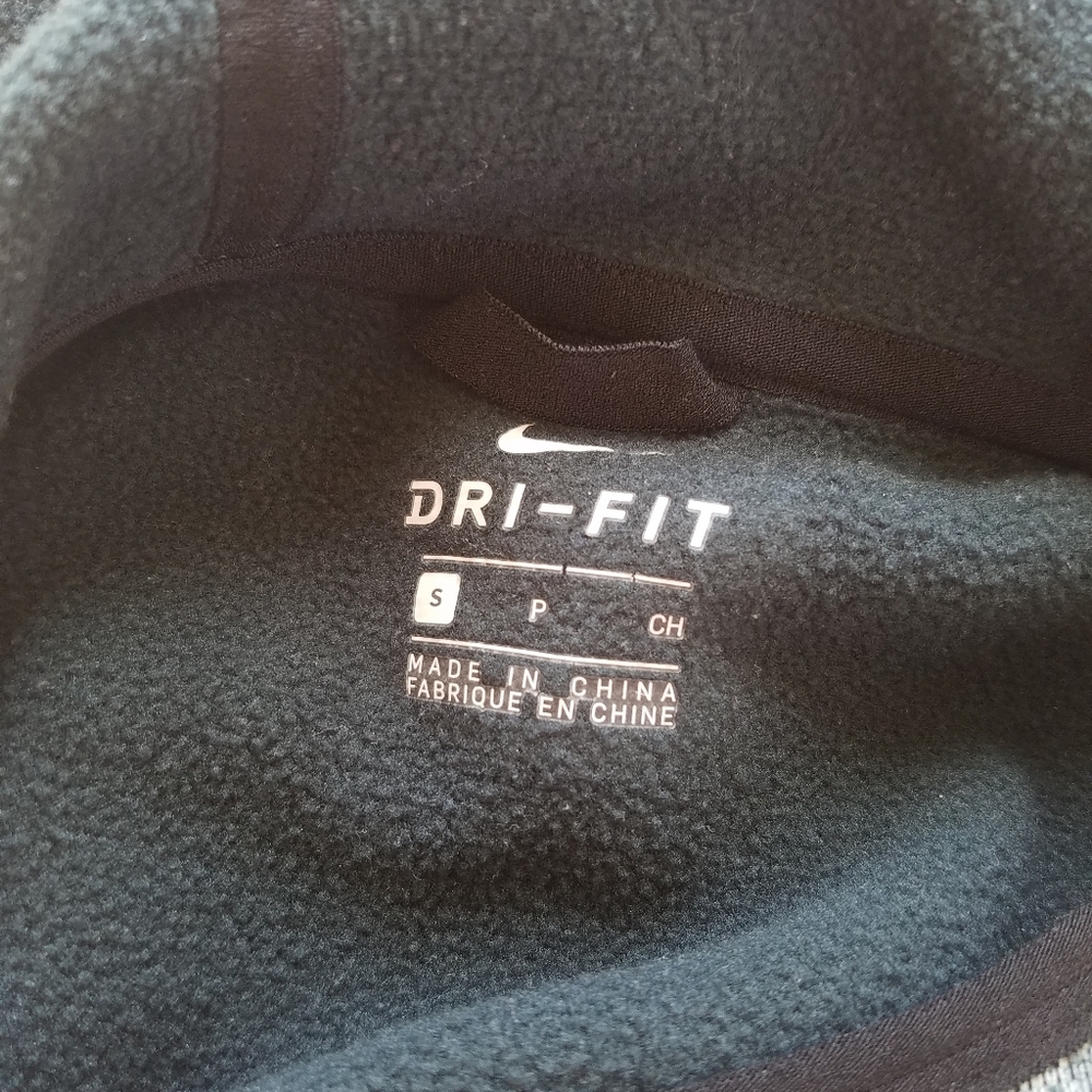 Nike Dri-fit Fleece Lined Gray Pullover Hoodie - Picture 4 of 11